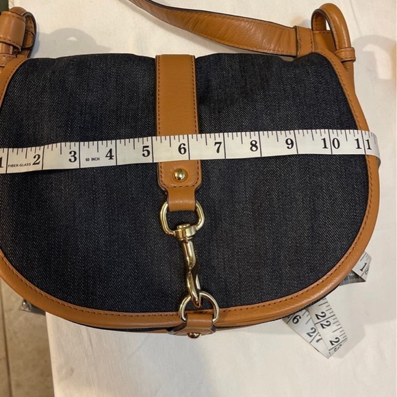 Michael Kors saddle bag - Picture 8 of 11